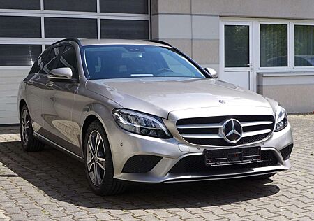 Mercedes-Benz C 200 d C-Klasse T-Modell/Kamera/AHK/