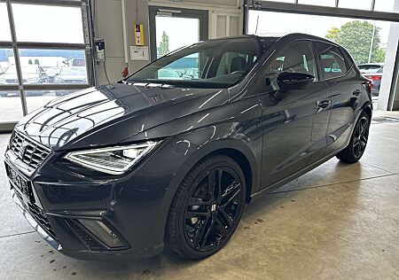 Seat Ibiza 1.0TSI DSG FR Kamera 18´´ Alcantara LED