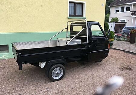 Piaggio APE TM 703