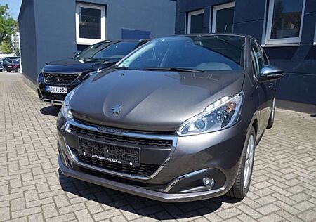 Peugeot 208 Signature 1.2 Pure Tech 82 5T