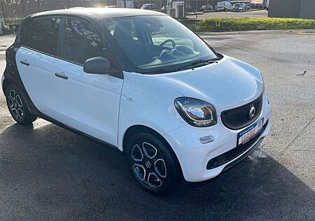 Smart ForFour 1.0 52kW*SHZ*E-Fenster*BLUETOOTH*PDC*