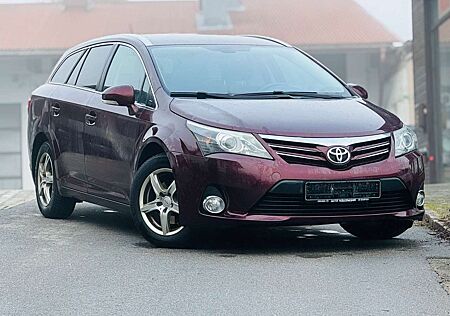 Toyota Avensis Kombi Edition