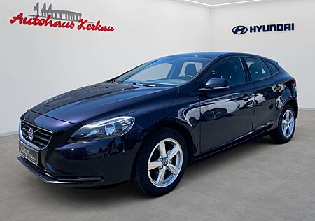 Volvo V40 D3 Kinetic +R.Kamera+ Klima-P.+ PDC