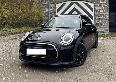 Mini ONE Aut. Blackyard