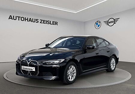 BMW i4 eDrive40 Gran Coupé *10tkm* Parkassistent