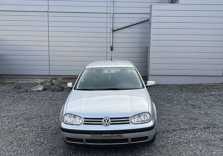VW Golf Volkswagen 4 • 1.4 Benziner • 5 Türer • TÜV