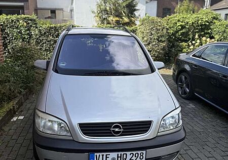 Opel Zafira 1.8 16V Edition 2002