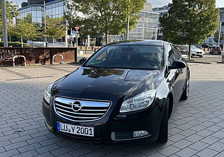 Opel Insignia 2.0 CDTI Edition im technischen Top-Zustand