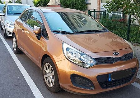 Kia Rio Edition 7 * Nur 68056 km