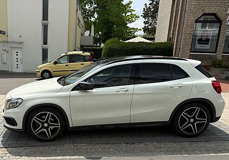 Mercedes-Benz GLA 220 CDI 7G-DCT AMG Line