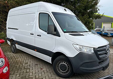 Mercedes-Benz Sprinter 317 RFK Navi SHZ Comfortsitz MBUX GRA Holz MWST.