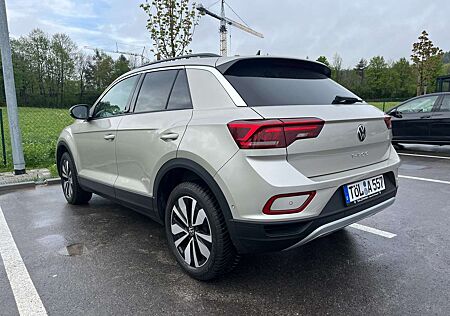 VW T-Roc Volkswagen 1.5 TSI OPF Move