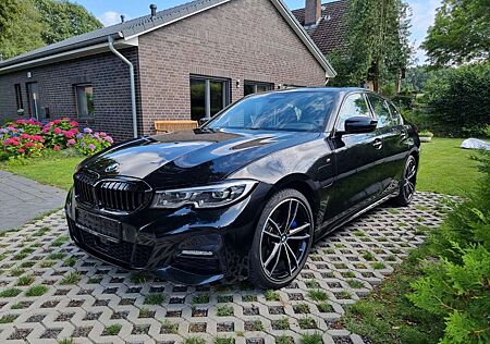 BMW 330e 330 - M Sport, Head-Up-Display, Driving Assistant