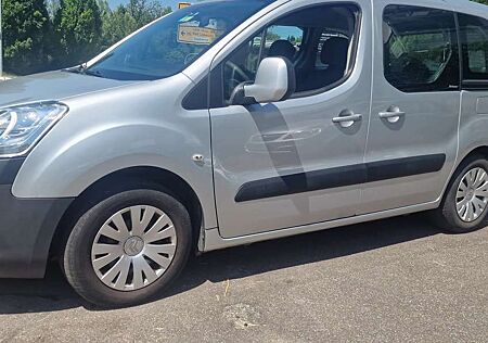 Citroën Berlingo Citroen e-HDi 90 FAP EGS6 Start Stop Silver Selection