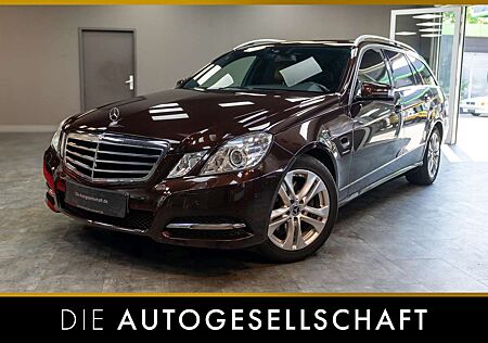 Mercedes-Benz E 250 T CGI AVANTGARDE SITZKLIMA*AHK*ILS*NAVI*