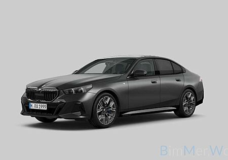 BMW 520 d xDrive M Sport Pro*Frozen*ACC*AFP*H&K*Pano