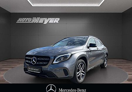 Mercedes-Benz GLA 200 URBAN+NIGHT+AHK+KAMERA+PTC+SHZ+PANO+LED+