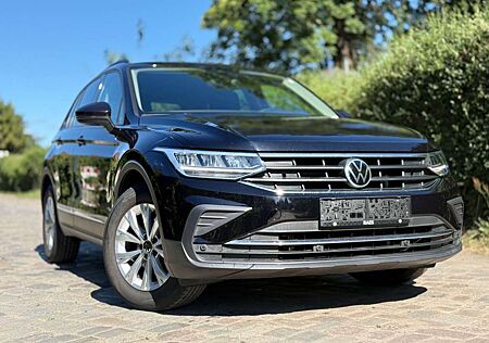 VW Tiguan Volkswagen Life*LED*1ERH*NAVI*KAM*ACC*AMB*