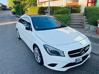 Mercedes-Benz CLA 180 CLA 180 (117.942)