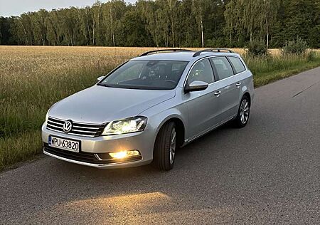 VW Passat Variant Volkswagen 2.0 Blue TDI SCR Comfortline