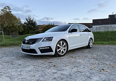 Skoda Octavia Combi 2.0 TSI DSG RS 245