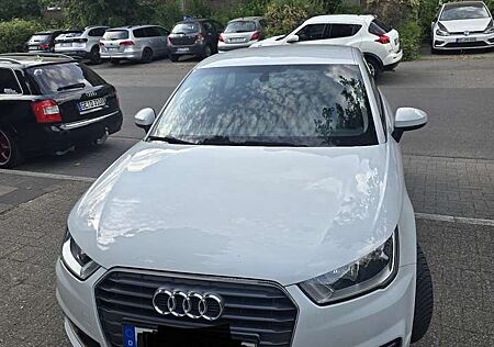 Audi A1 1.0