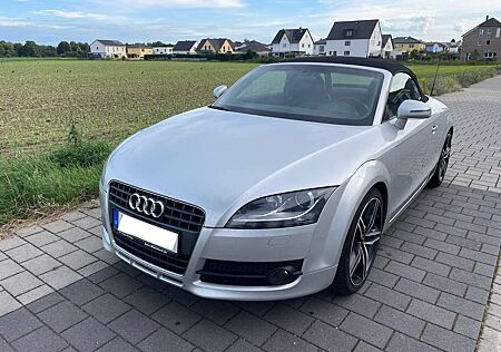 Audi TT Roadster 2.0TFSI TüV und Inspektion NEU