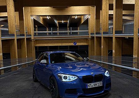 BMW 135 M135i Performance/ Heck