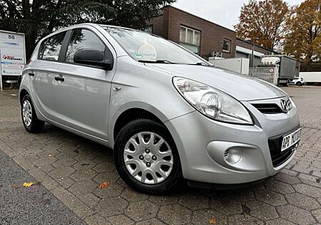 Hyundai i20 CLASSIC KLIMA ALLWETTER -SCHECKHEFT