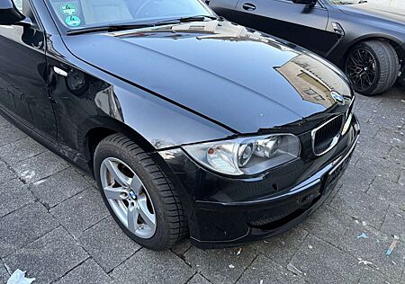 BMW 120i 120 Aut.