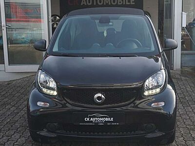 smart forTwo AUTOMATIK*TEMPO*SHZ*KLIMA*PDC*90PS!!!