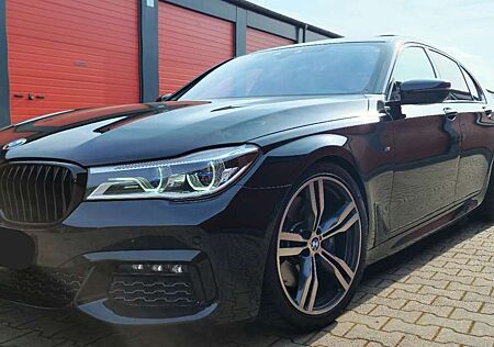 BMW 750i 750 M Sportpaket Ferngesteuertes Parken