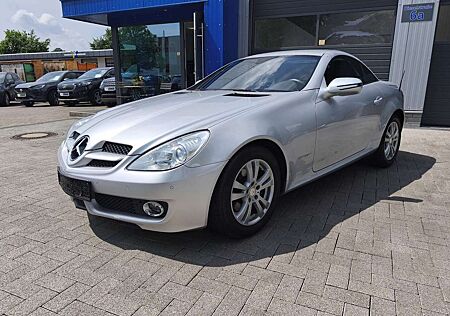 Mercedes-Benz SLK 200 Navi/SHZ/PDC/Bluetooth/Tempomat