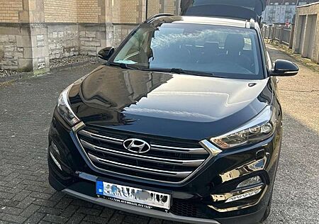 Hyundai Tucson 2.0 CRDi 4WD Automatik Premium