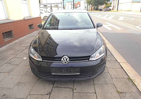 VW Golf Volkswagen Trendline BMT