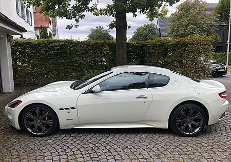 Maserati GranTurismo S
