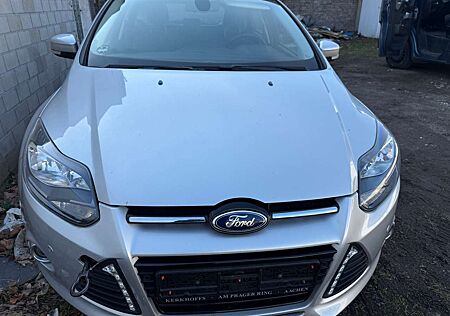 Ford Focus 1.0 EcoBoost Start-Stopp-System Ambiente