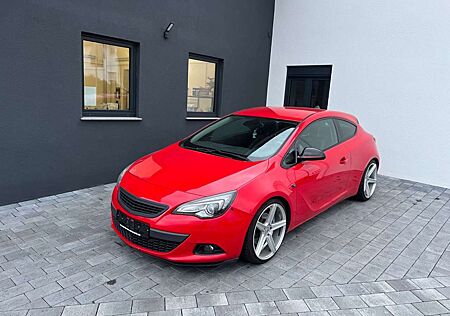 Opel Astra J GTC Innovation