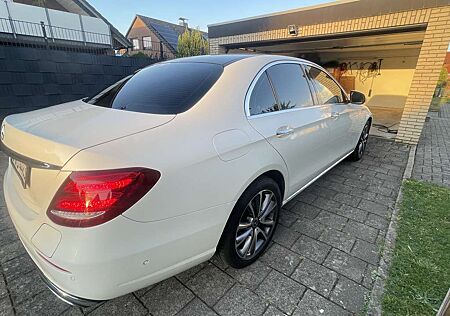 Mercedes-Benz E 350 e (213.050)