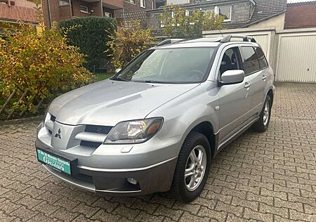 Mitsubishi Outlander 2.4 Intense AUTOMATIK, Leder, AHK