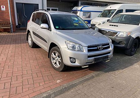 Toyota RAV 4 2,0 B,Life ,4x4,Leder,Automatic,AHK