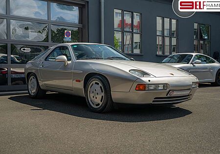 Porsche 928 Automatik S 4