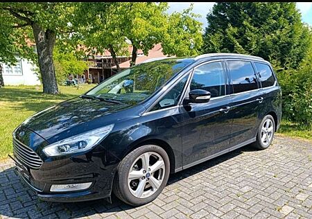 Ford Galaxy Titanium