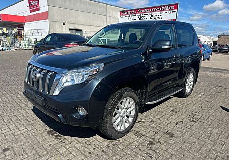 Toyota Land Cruiser ;NAVI,Leder ,Kamera ,Euro 6