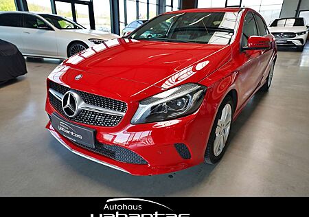 Mercedes-Benz A 180 d Urban LED Audio 20 Navi Park-Asiss. Klima IHC