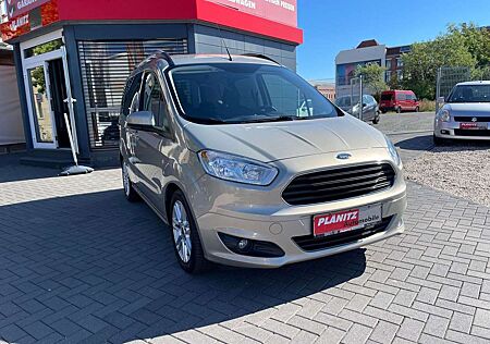Ford Tourneo Courier Titanium/