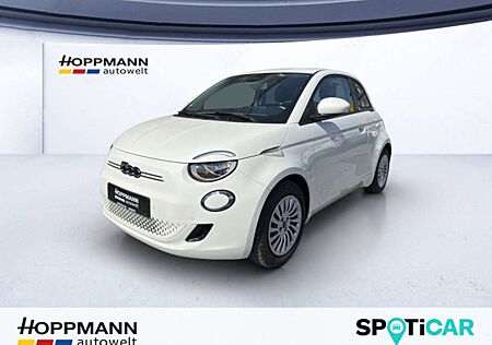 Fiat 500E + Wallbox Klima Carplay Tempomat