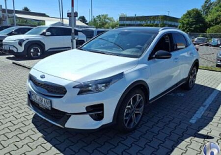Kia XCeed Platinum Edition*Plug-in*Pano*LED*Navi*JBL