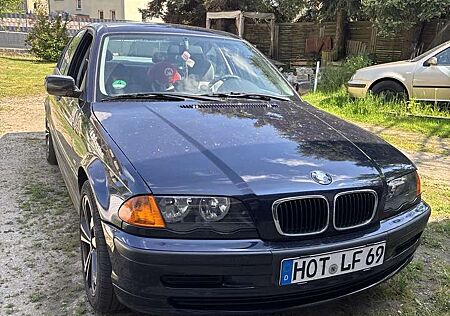 BMW 318i 318
