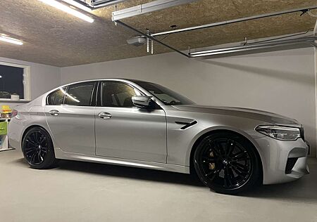 BMW M5 Carbon B&W PPF Gewinde M Driver´s Package